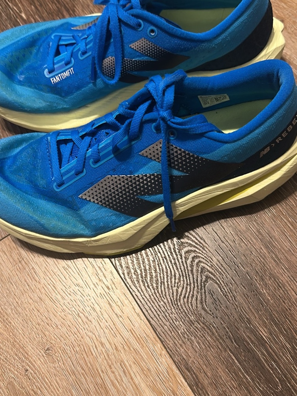 New Balance Men’s Blue and Black Athletic Running Shoes with Cream Midsole